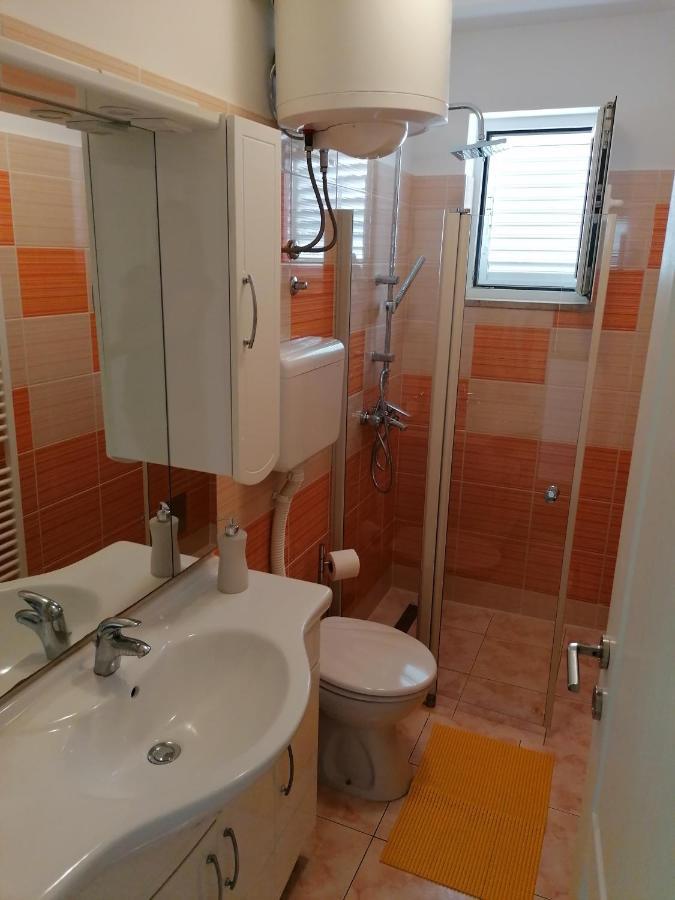 Apartment Poldrugo ツレス エクステリア 写真