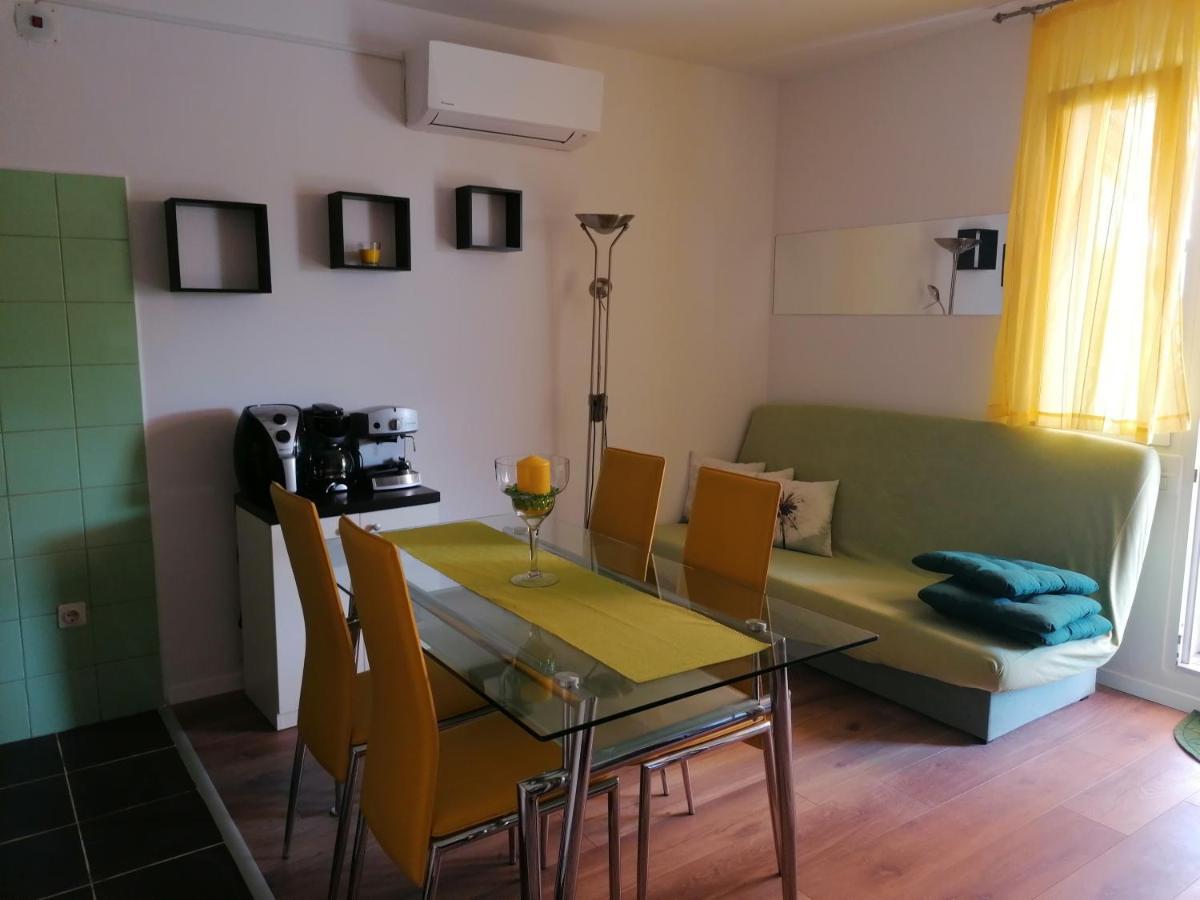 Apartment Poldrugo ツレス エクステリア 写真